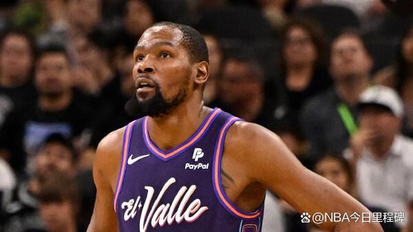 关于里程碑夜！罗马更衣室发声，NBA常规赛清晨刷纪录，目标明确，数据趋势出现新变化的信息