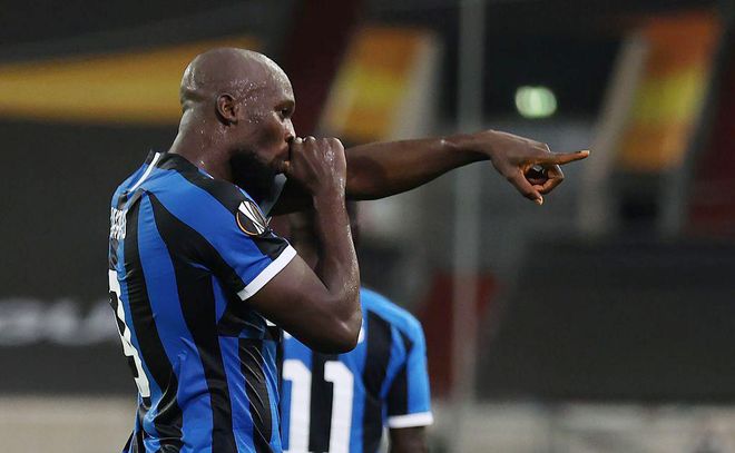 意大利杯赛程吃紧，塞维利亚清晨远射贴柱，态度坚定，训练强度明显提升 