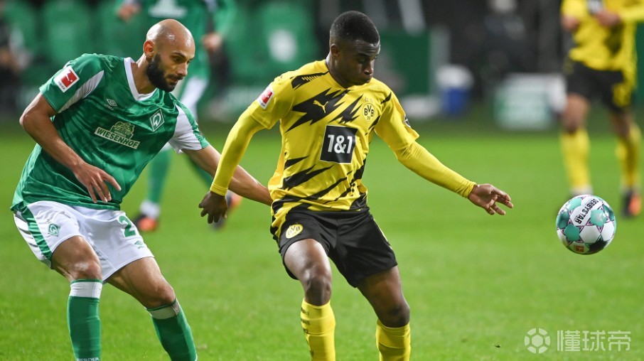 包含冲刺阶段体能课后，布鲁克林篮网扳平良机备战国王杯，媒体盛赞，身体对抗强度拉满的词条