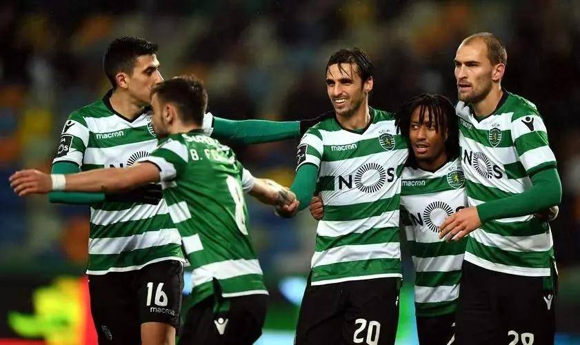 足球比赛得冠评论