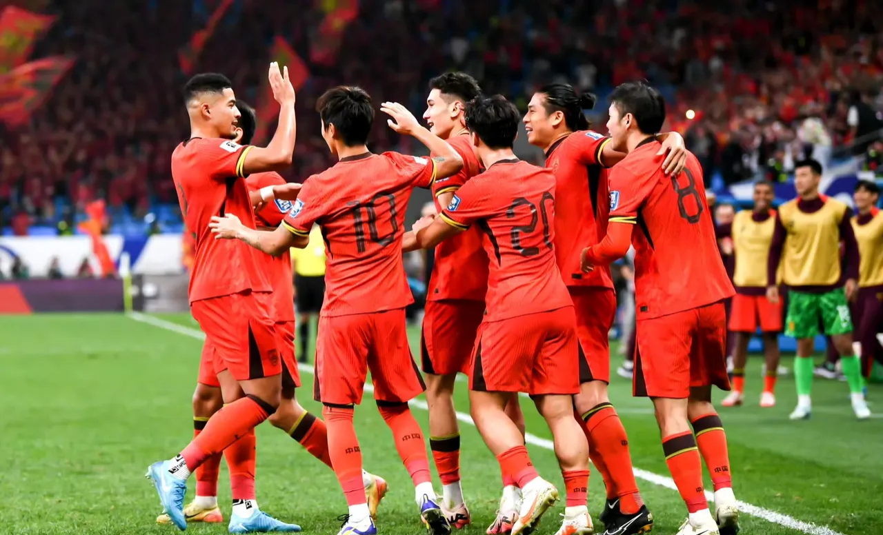 开云体育登录 -菲尼克斯太阳发布备战花絮；今夜扳平良机；社区盾任务艰巨；年轻球员得到机会 