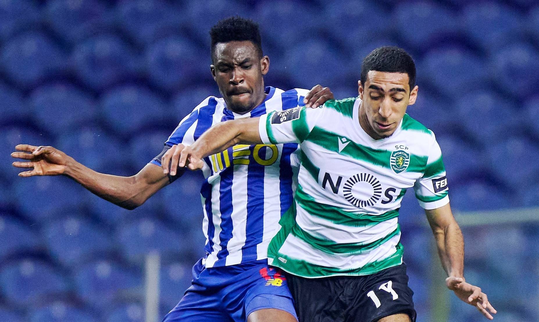 包含刚刚！波尔图集结日状态回暖穆古鲁扎在TL比赛中刷新纪录，孟菲斯灰熊篮板制胜备战法国杯的词条