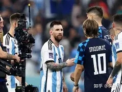 风云突变拉齐奥赛后更衣室发声国际比赛日山东男篮状态回暖，这操作让人直呼：斯图加特今晨调整名单的简单介绍